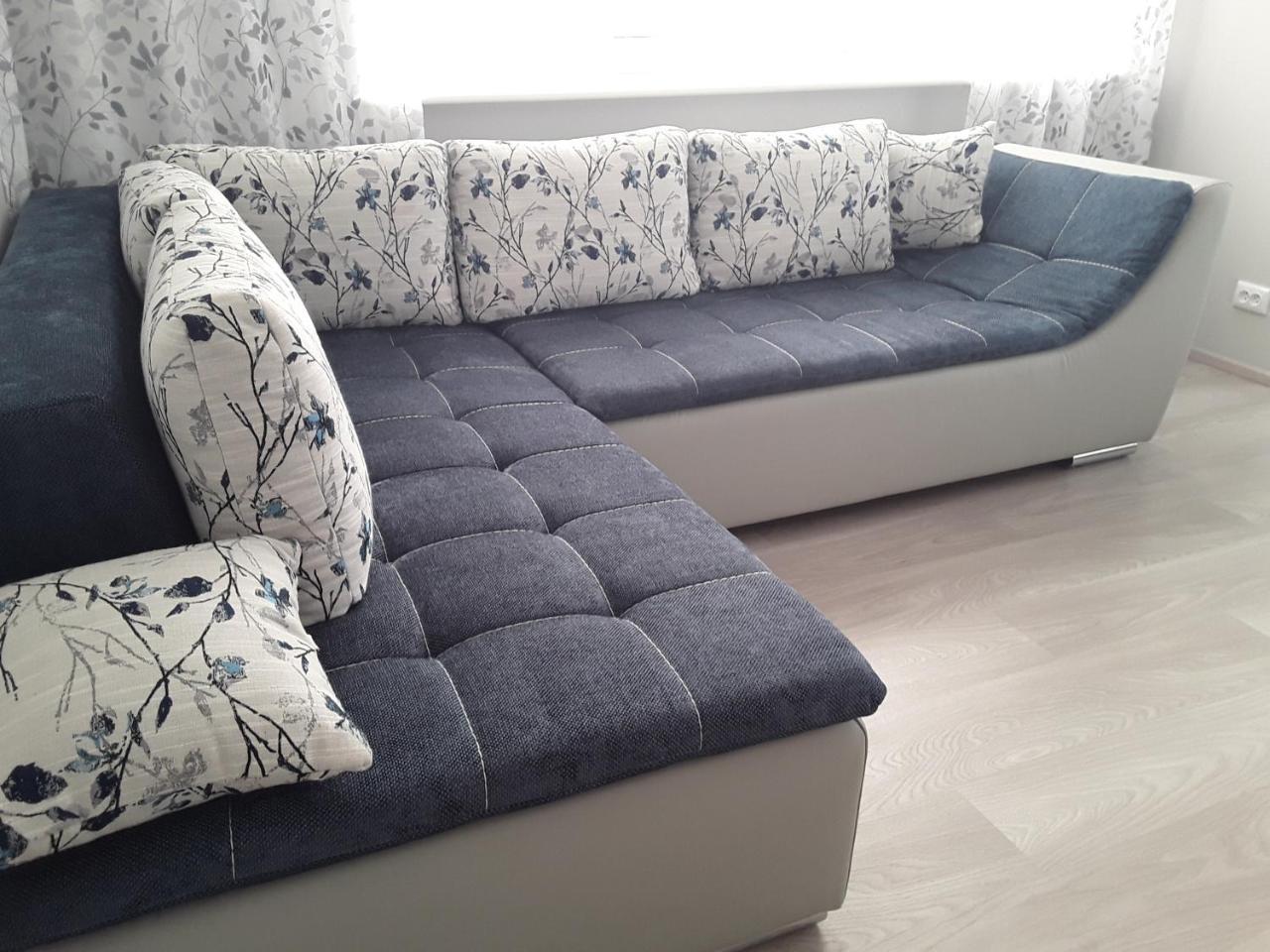 Lbe Apartments Narva Buitenkant foto